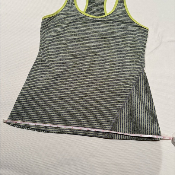 Lucy long length striped exercise tank - Picture 4 of 4